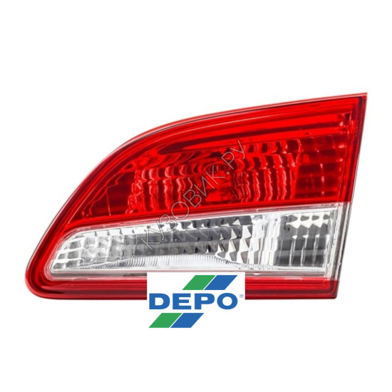 Фонарь правый задний в крышку багажника Nissan Almera G15 (2013-) DEPO